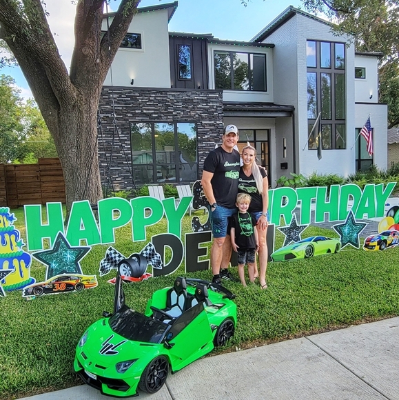 Meet your Posher, Jess - Picture 11 of 16